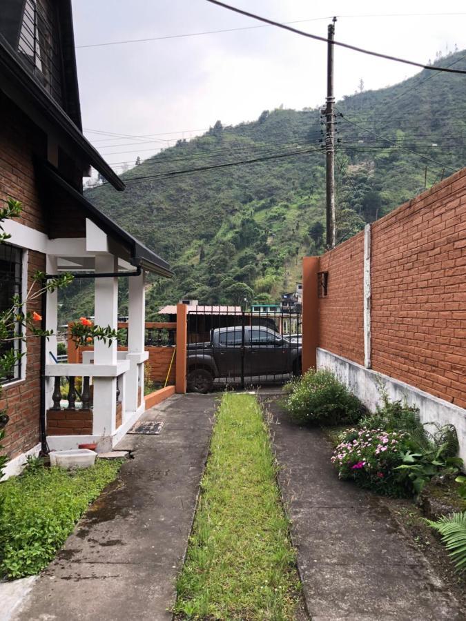 Mountain Chalet - Tungurahua Hot Springs/Aguas Termales Baños Eksteriør bilde